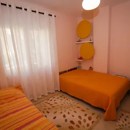 아파트 Pine-tree W/ Private Garden 50 M From The Sea