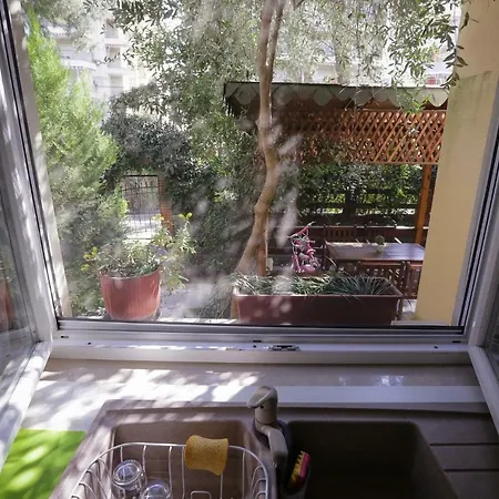 公寓 Pine-tree W/ Private Garden 50 M From The Sea *
