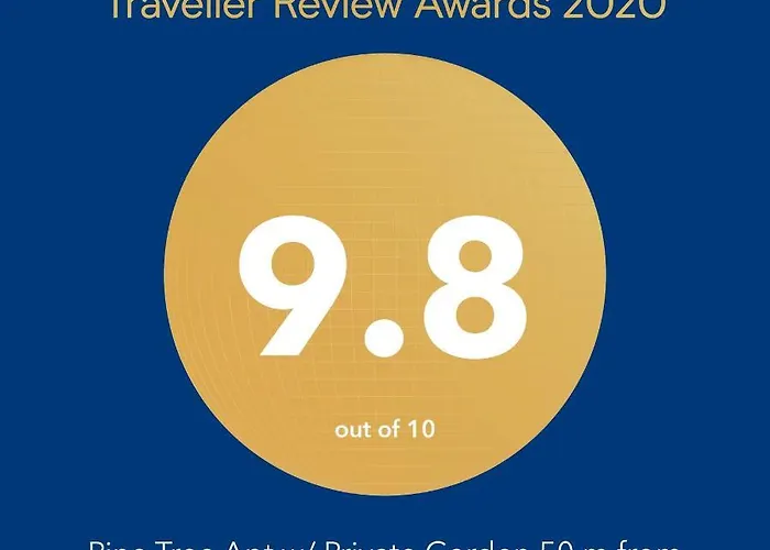 Pine-tree W/ Private Garden 50 M From The Sea Golem (Tirana)